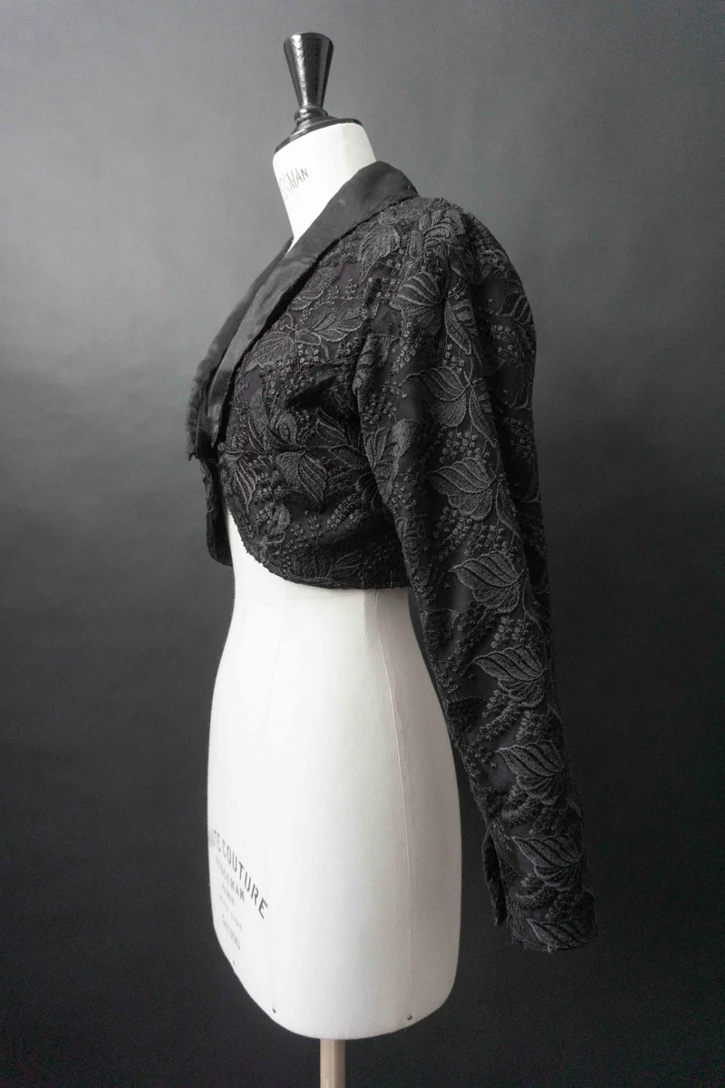 Vintage Bolerojacke, schwarze Spitze, XS–S