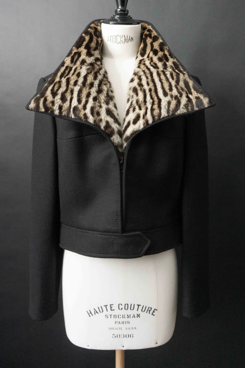 Vintage 50s Gothic Wool Jacke mit Pelzkragen