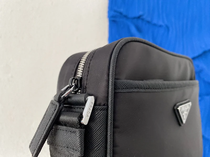 Black Prade Shoulder Bag