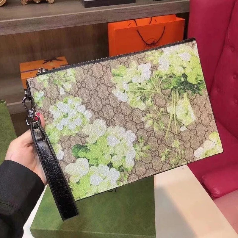 Blossom Clutch Sleeve