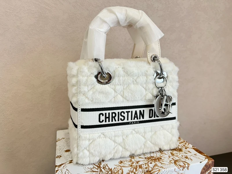 Fluffy CD Bag