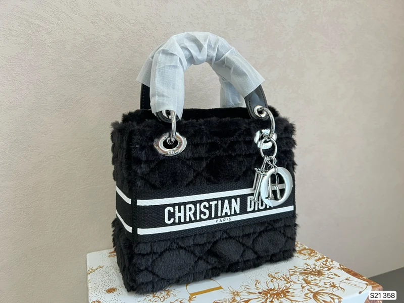 Fluffy CD Bag