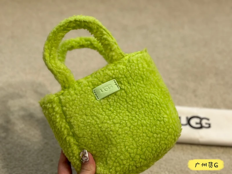 Bobbly Ugg Bag