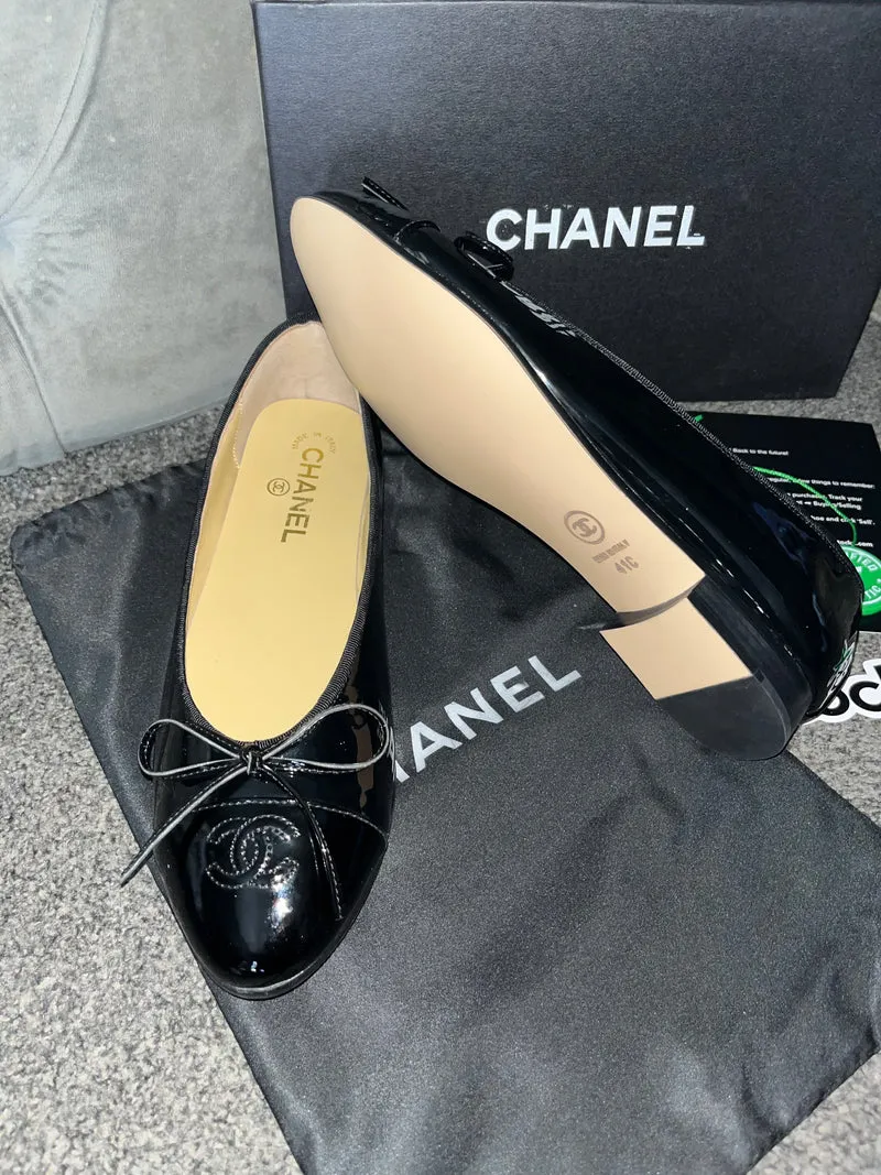 Black Shinny C Flats