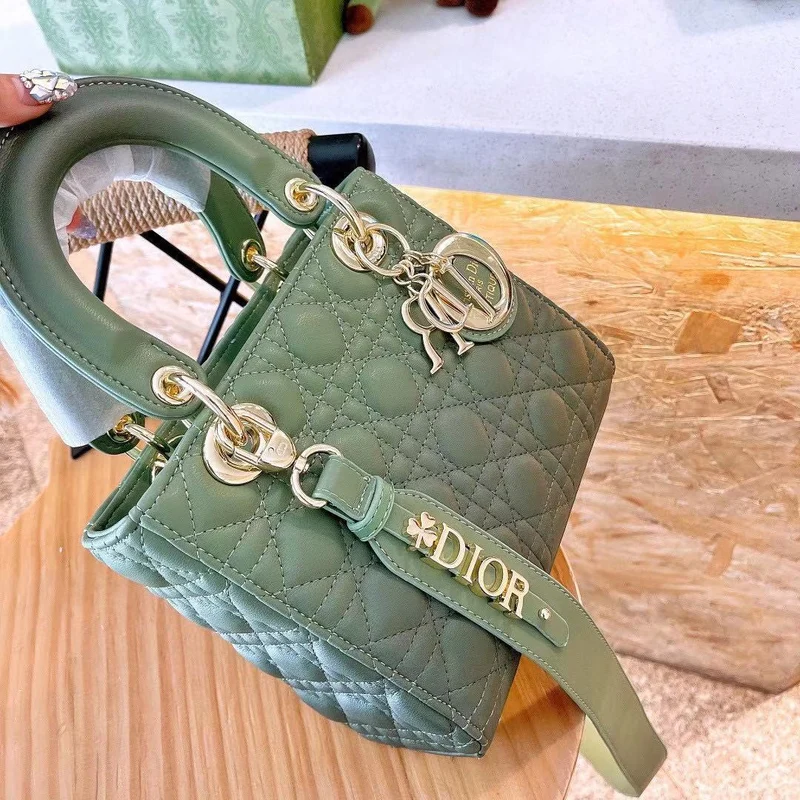 20cm Medium Lady Bag
