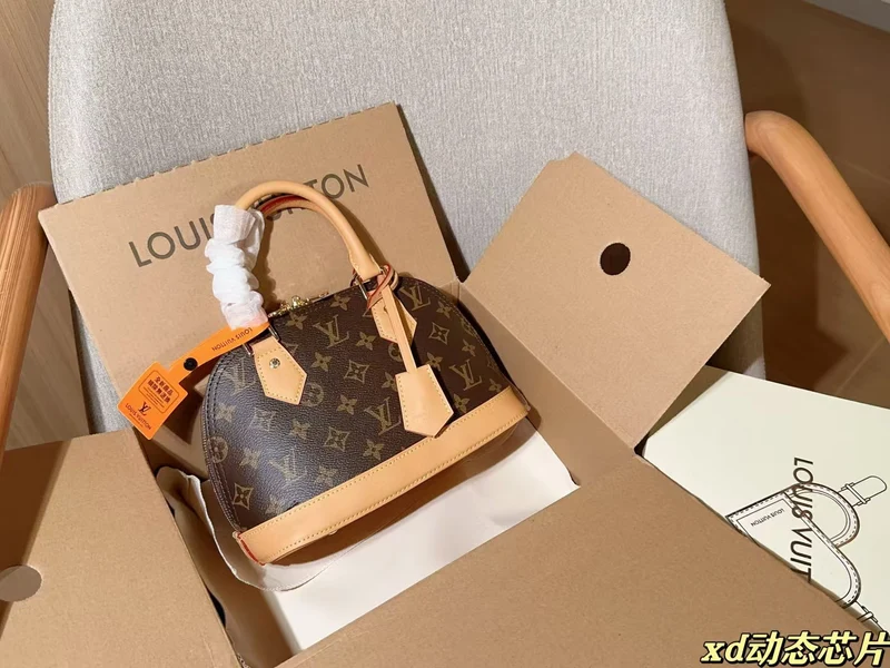 Alma BB Handbag