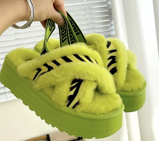 Knot Ugg Slippers