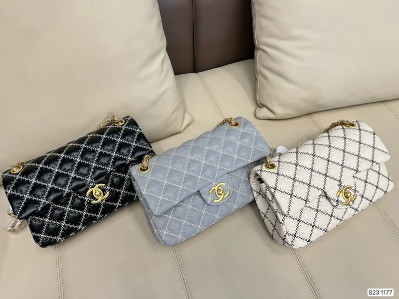 Leather Pattern C Shoulder Bag
