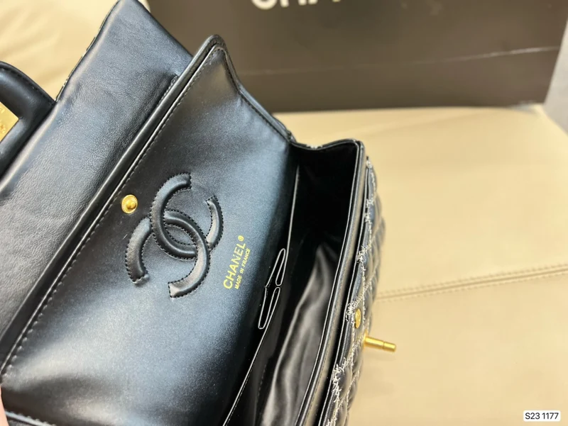 Leather Pattern C Shoulder Bag