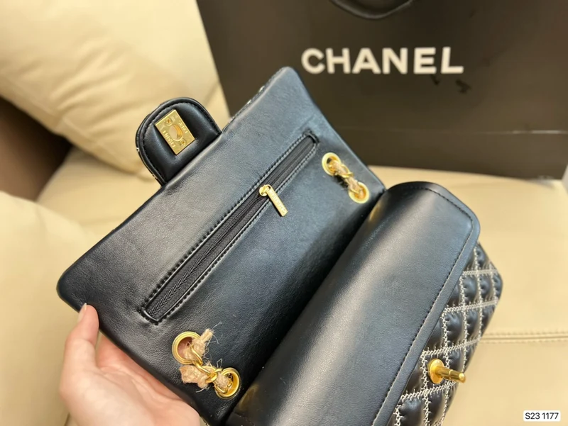 Leather Pattern C Shoulder Bag