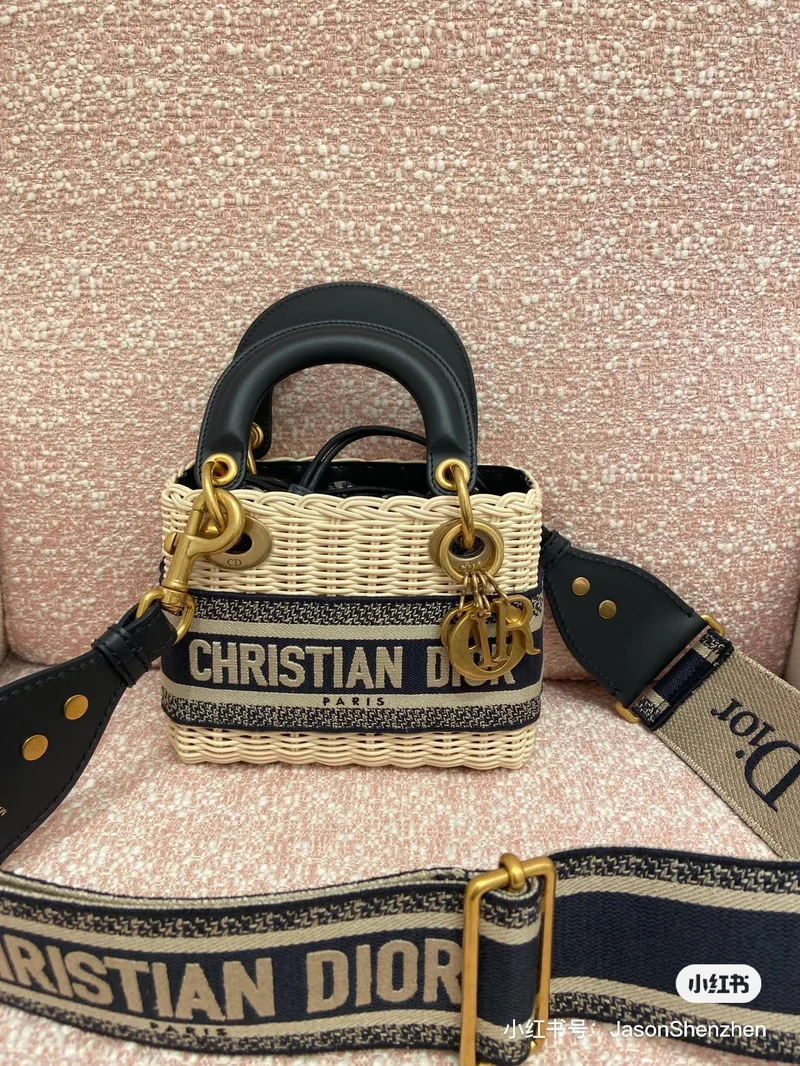 Wicker Tote Bag