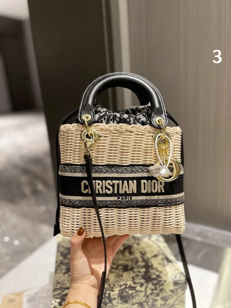 Wicker Tote Bag