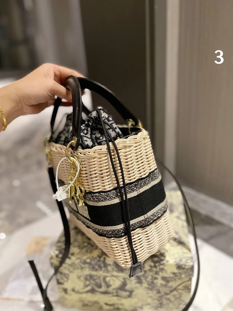 Wicker Tote Bag