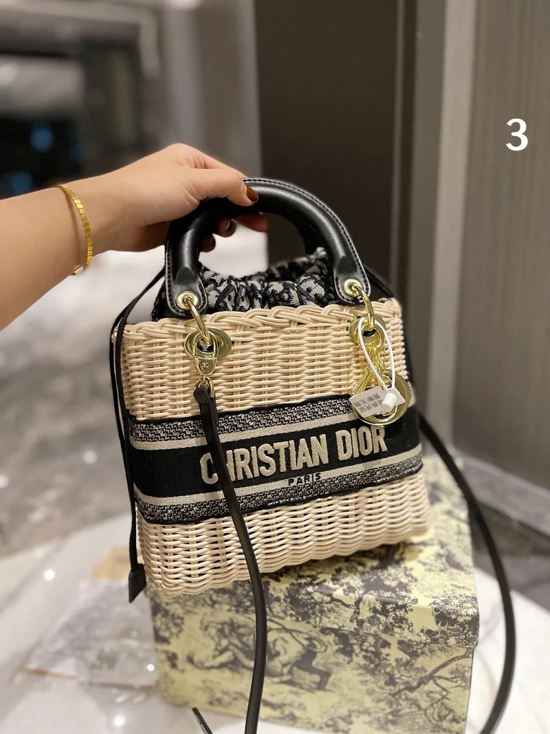 Wicker Tote Bag