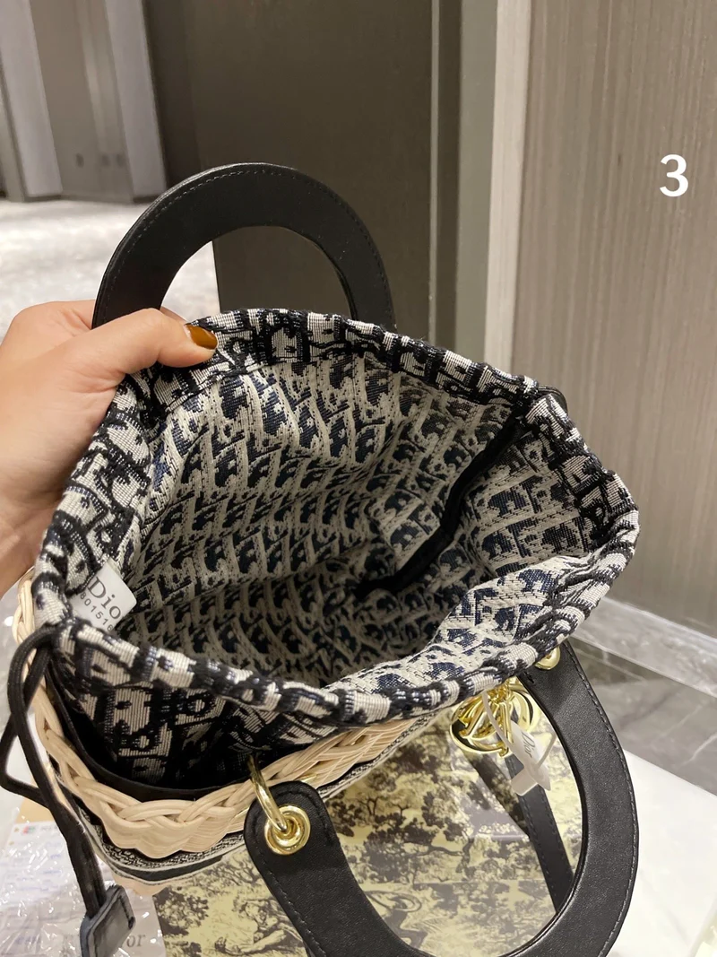 Wicker Tote Bag