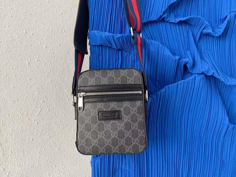 Small Man Bag