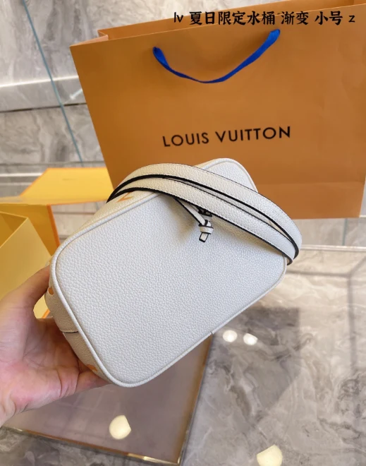 Mini Bucket Bags