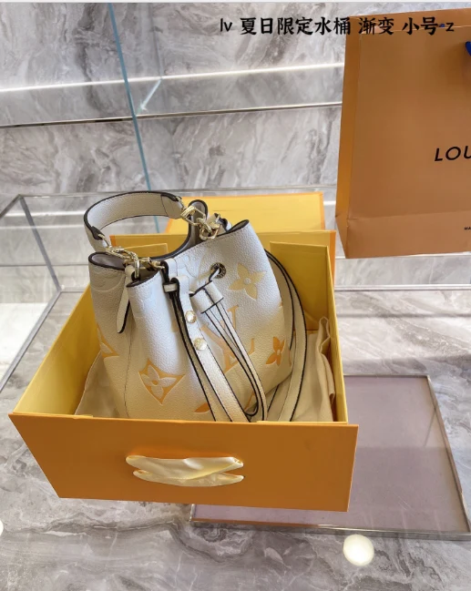 Mini Bucket Bags