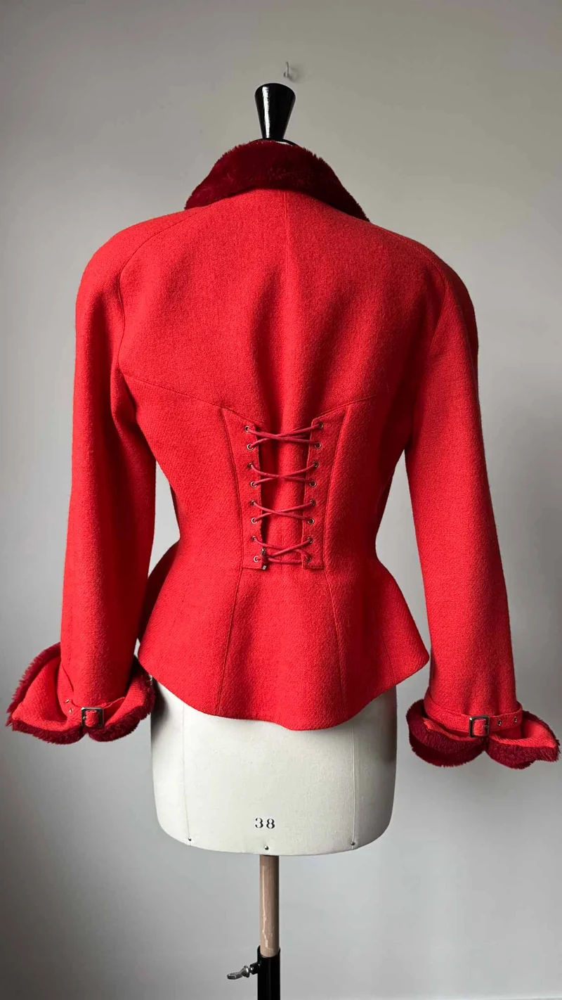 Thierry Mugler Blazer 80s grail