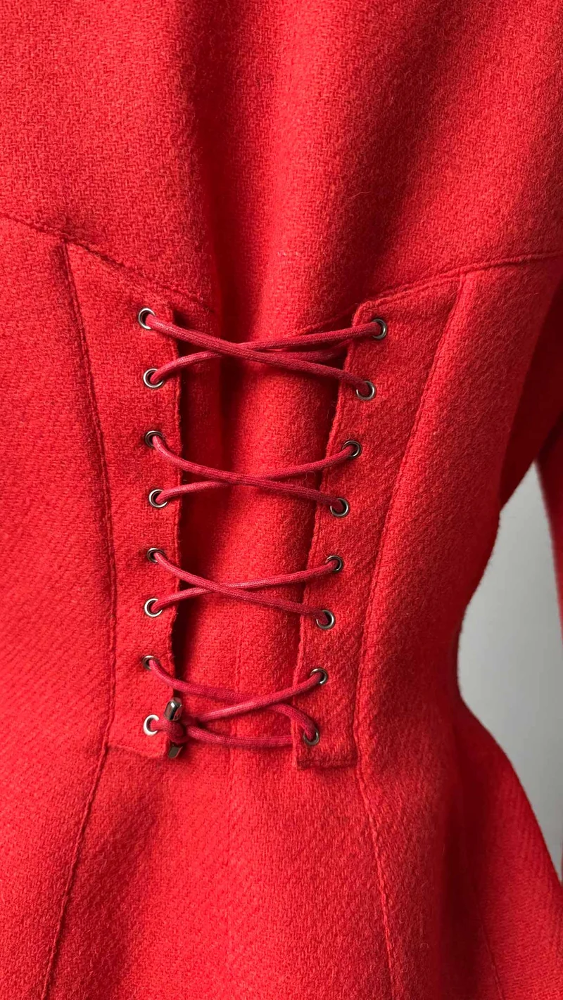 Thierry Mugler Blazer 80s grail