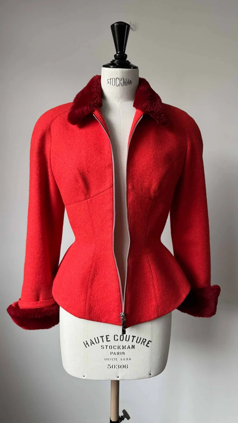 Thierry Mugler Blazer 80s grail