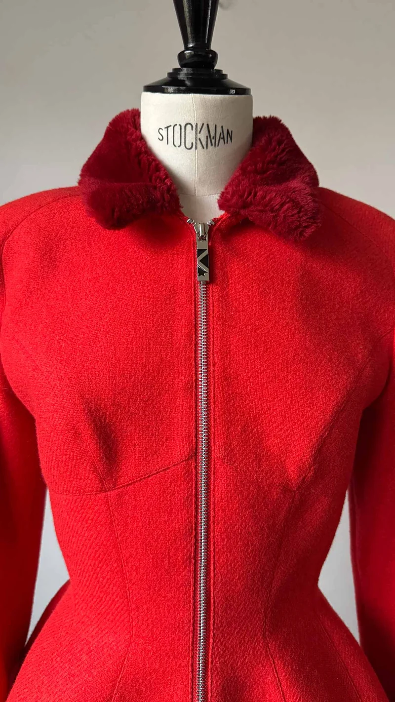 Thierry Mugler Blazer 80s grail