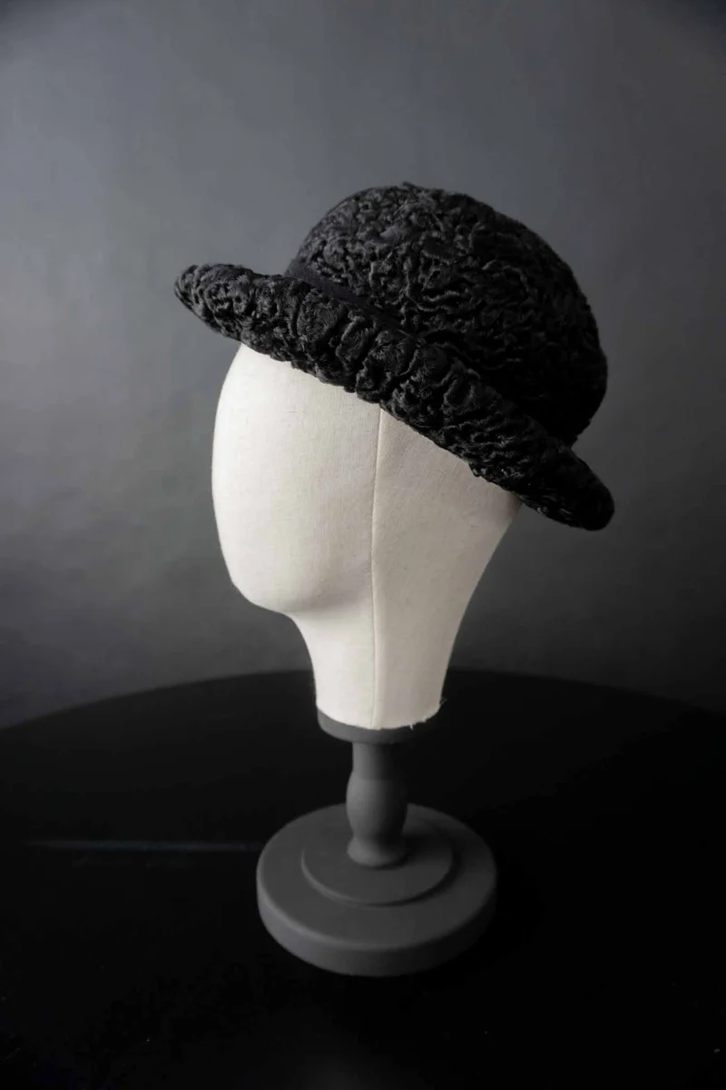 Vintage Hut Lammfell Schwarz