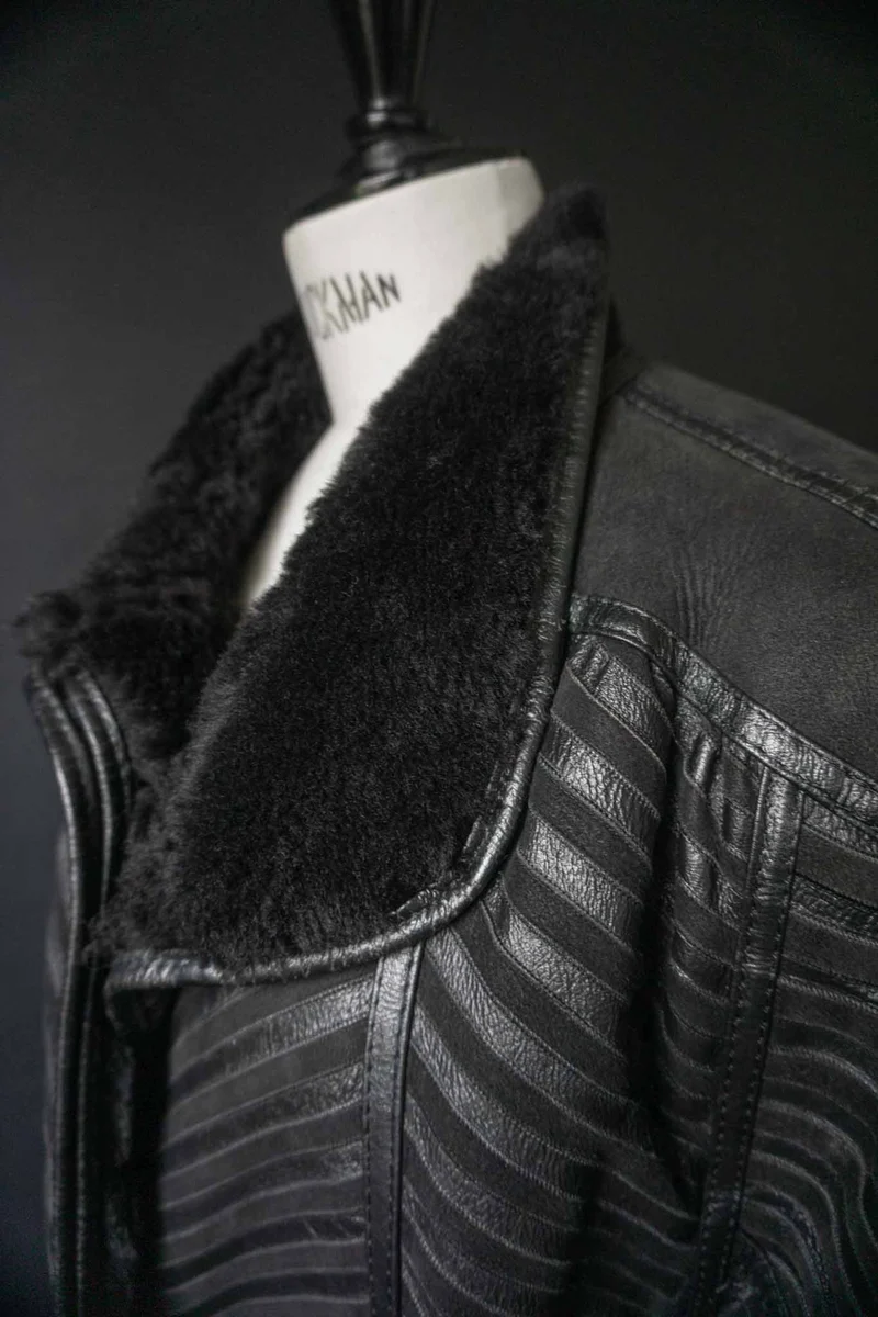 Vintage Lammfellmantel 80s Schwarz, S–M