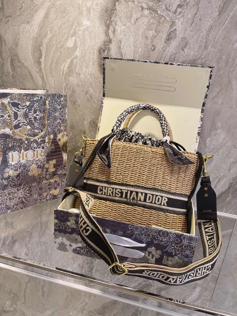 Wicker Handle Bag With Strap CD