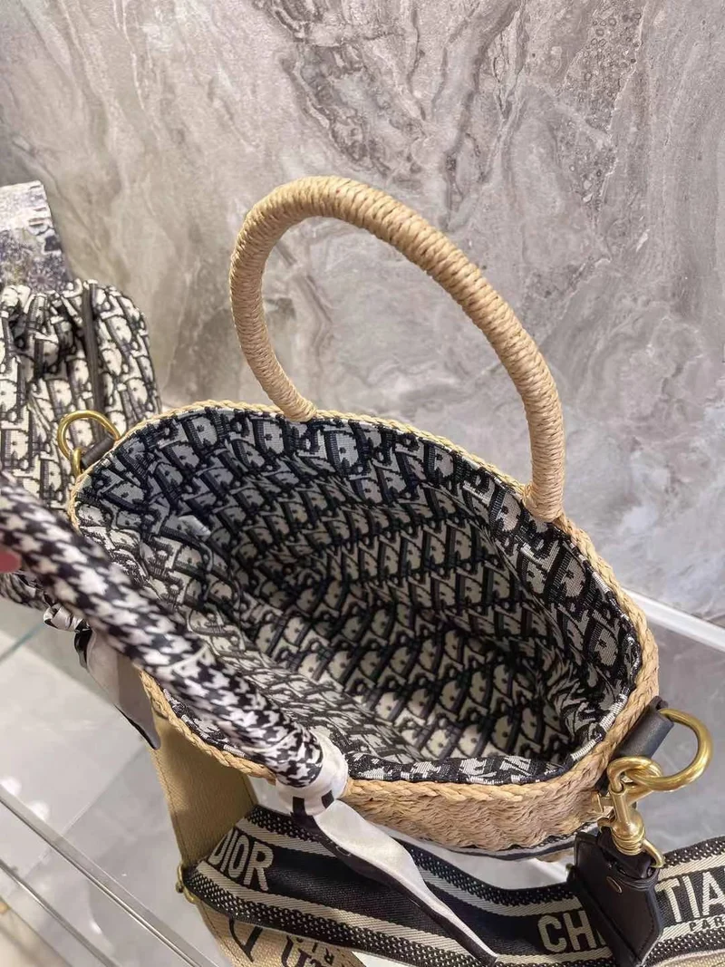 Wicker Handle Bag With Strap CD