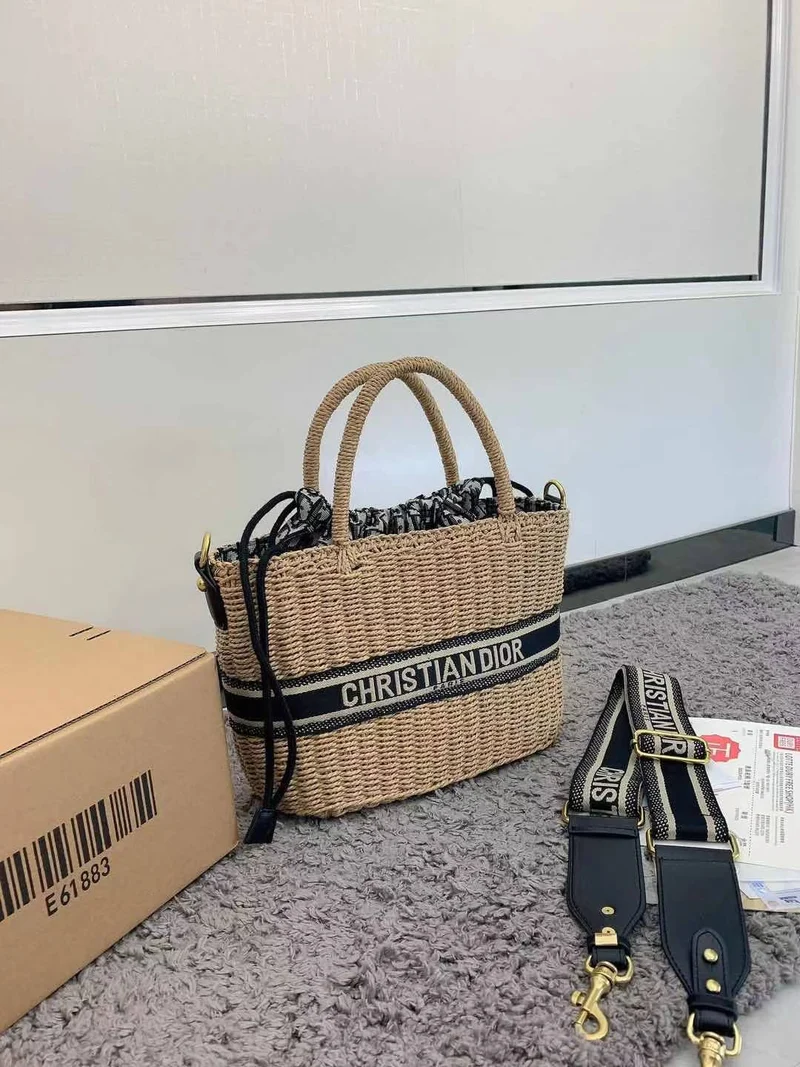 Wicker Handle Bag With Strap CD