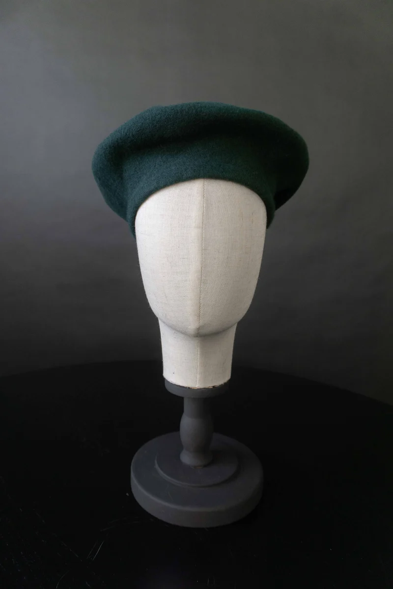 Vintage Baret Waldgrün, Schurwolle, S