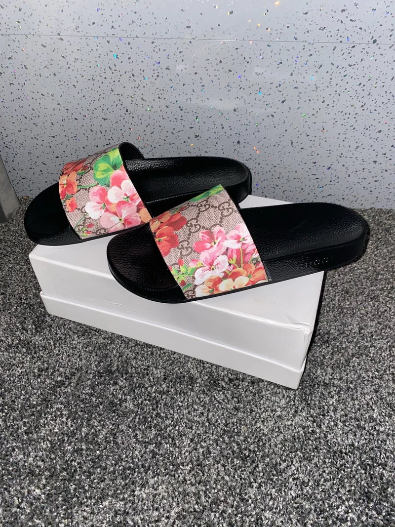 Pink Blossom Sliders