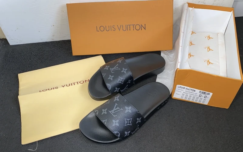 Black Sliders