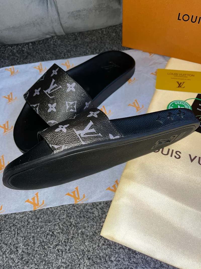 Black Sliders