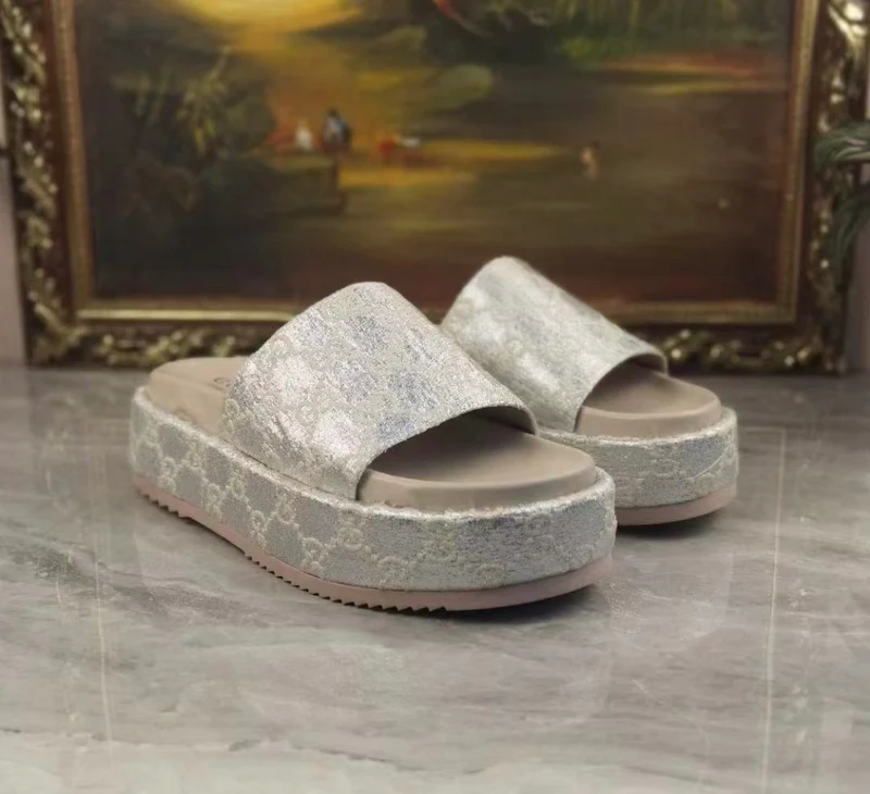 G Thick Platform Sliders