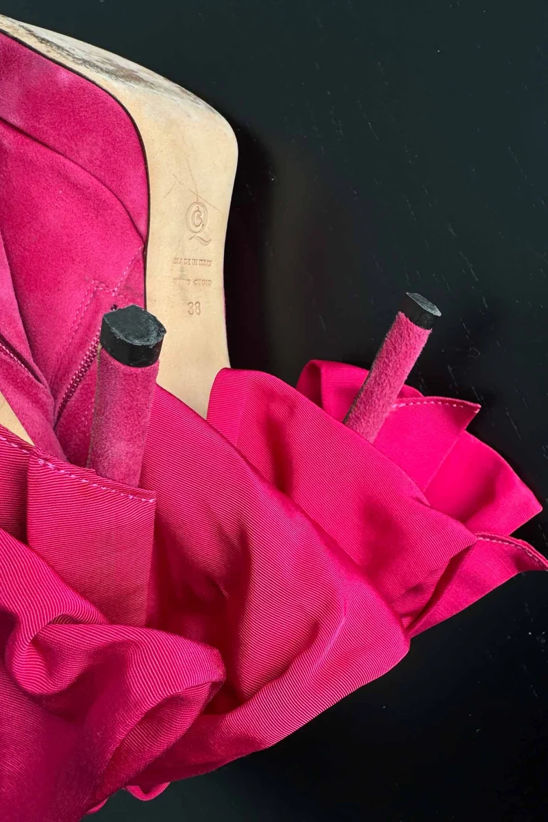 Alexander McQueen Heels pinkes Wildleder, 38
