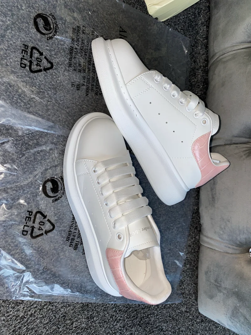 White & Pink Leather Queens