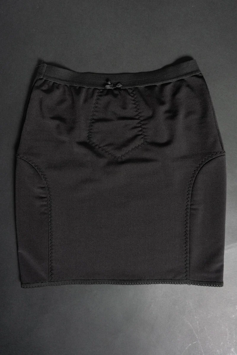 Fiorucci Vintage Minirock – Schwarzer Lingerie-Style Rock mit elastischem Bund, XS–M