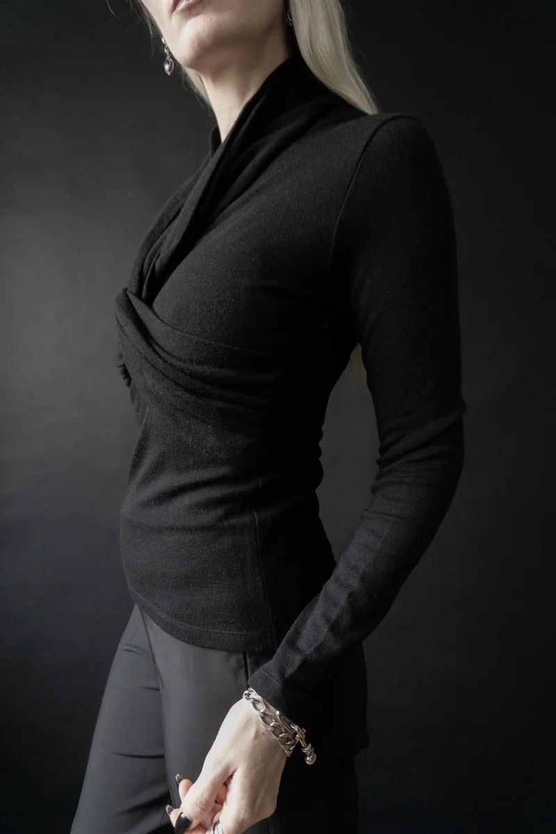 Vintage Blumarine Pullover – Schwarze Wolle