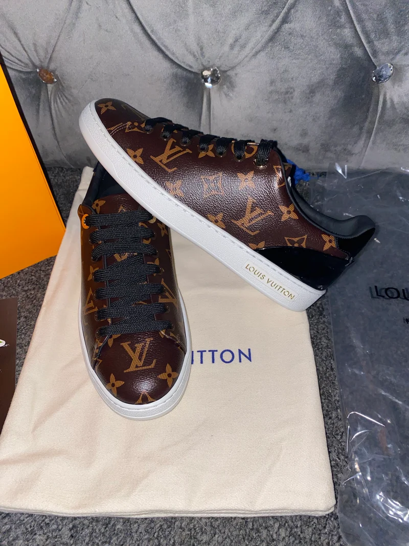 Frontrow Trainers