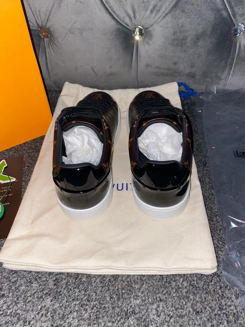Frontrow Trainers