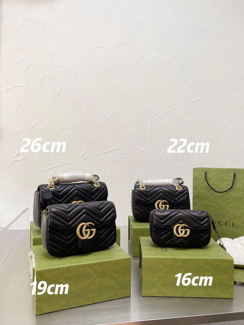 G Shoulder Chain Bag