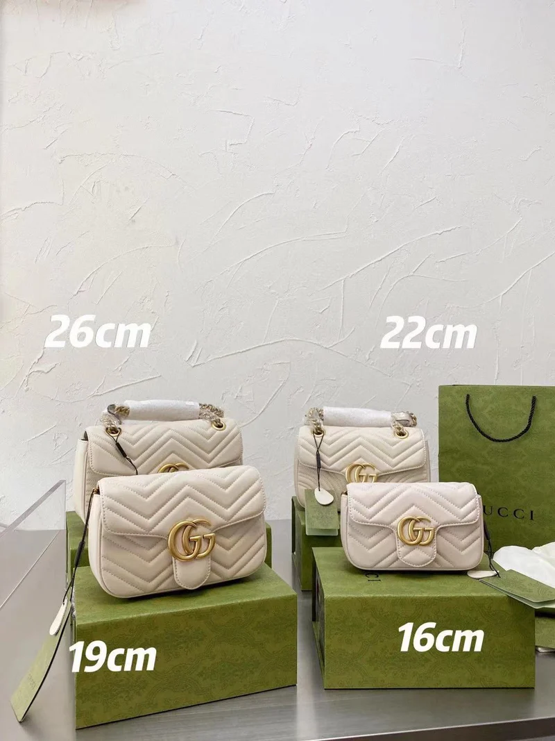 G Shoulder Chain Bag