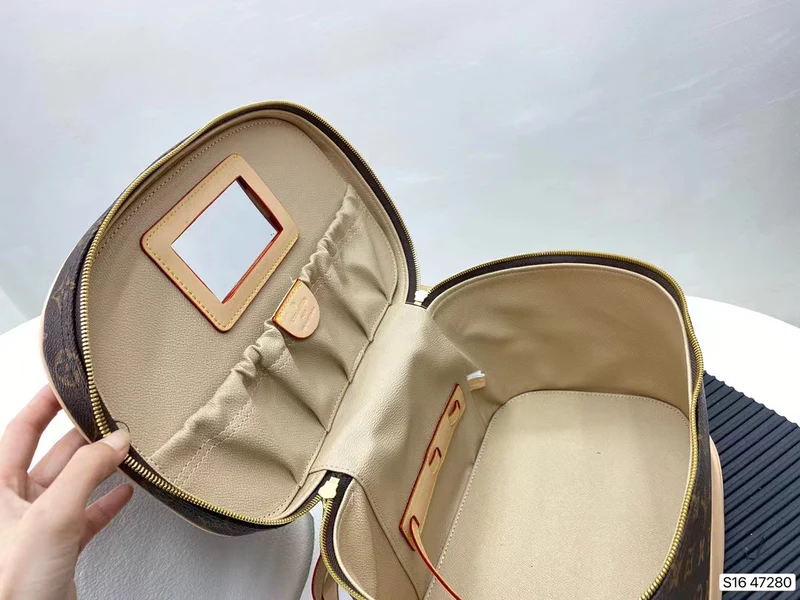 Big Make Up Box