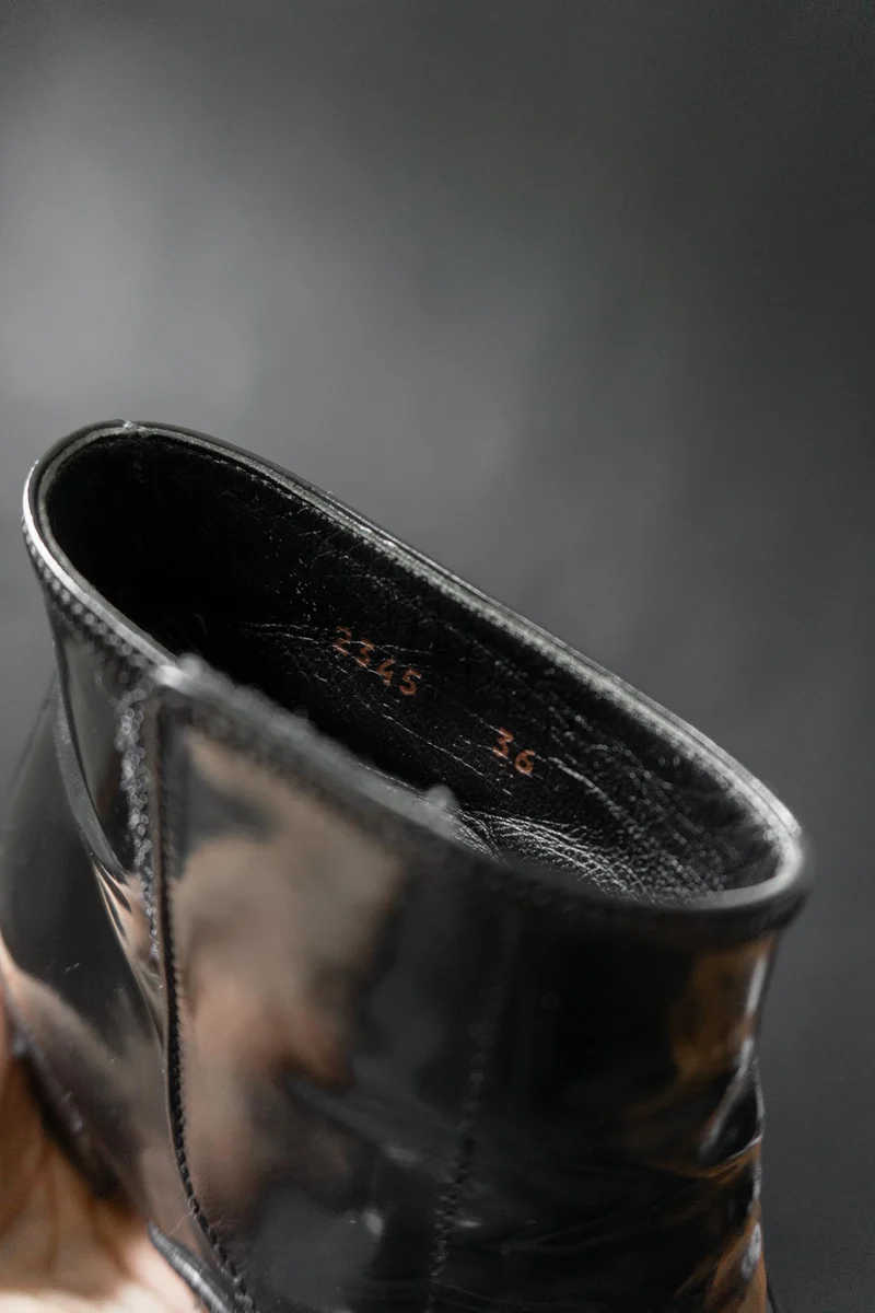 Vintage 90s Prada Lackleder Boots 36