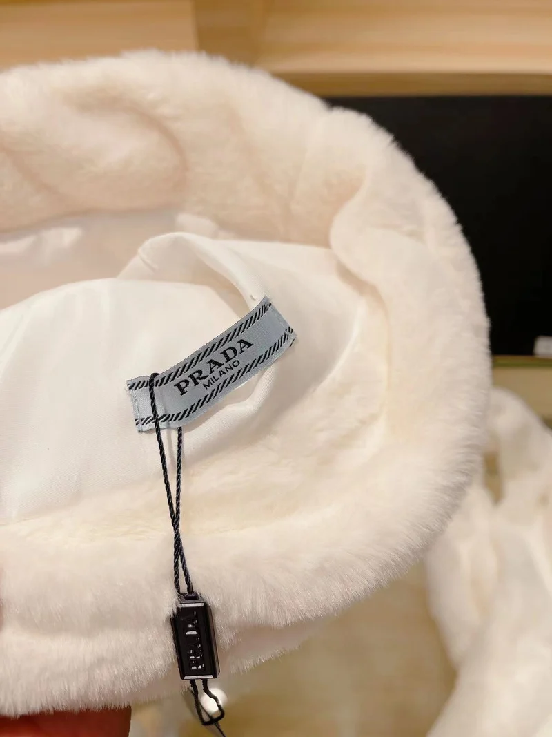 Fluffy Pra Bag Set