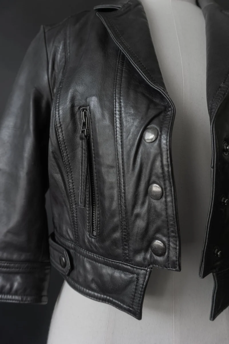 Vintage Cropped-Lederjacke, Schwarz Druckknöpfe, XS–M