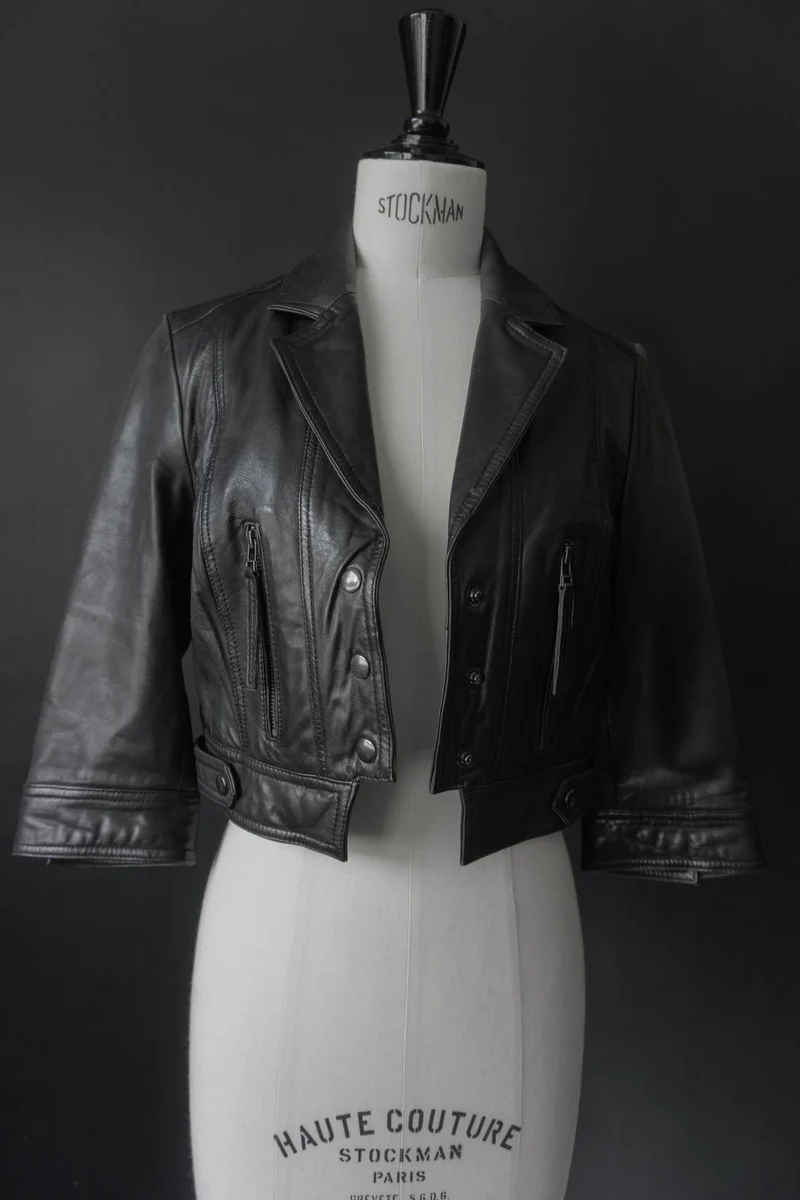 Vintage Cropped-Lederjacke, Schwarz Druckknöpfe, XS–M