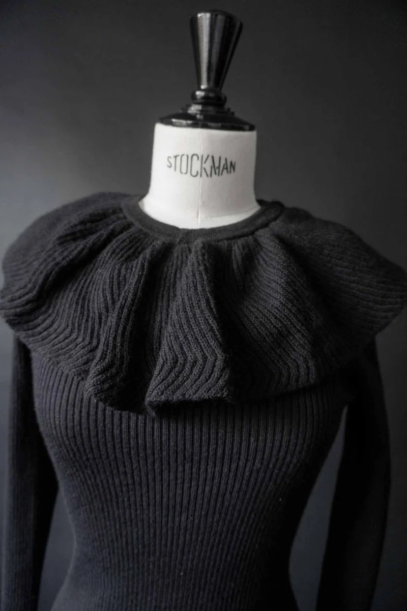 70s Yves Saint Laurent Pullover, XS